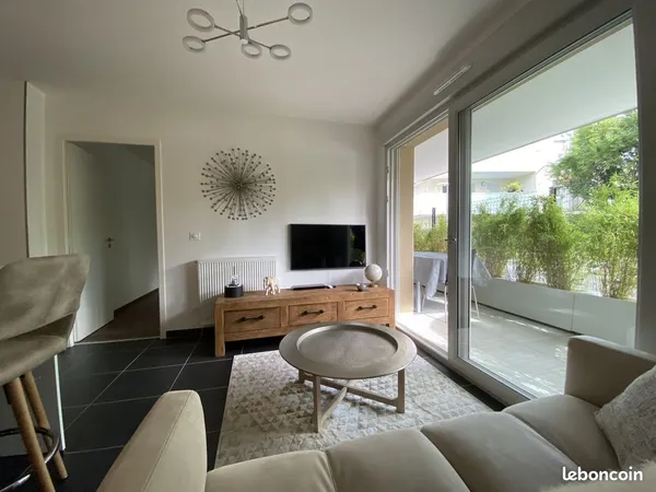 Appartement 2 pièces meublée en RDC