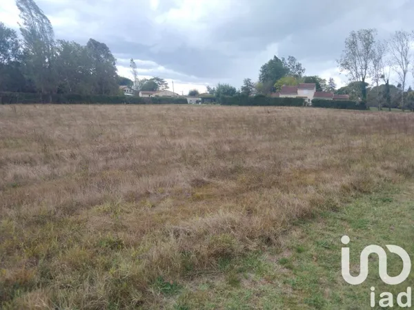 Terrain 1450 m²
