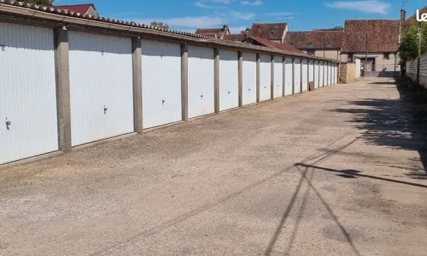 Garage / box
