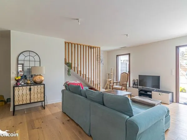Maison de ville 6 pièces 110 m²