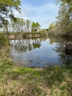 Terrain 6828 m²
