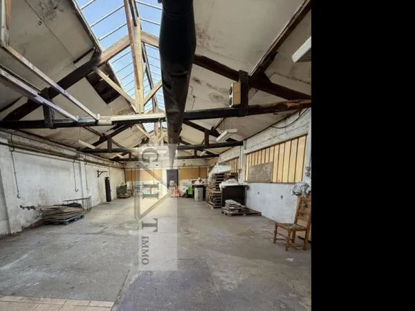 Local d'activités + Habitation 380m2 à vendre Bagnolet