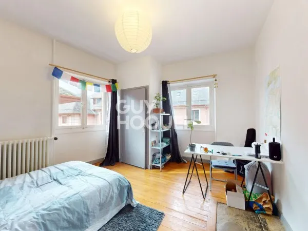 Appartement Chambery 5 pièce(s) 100.45 m2