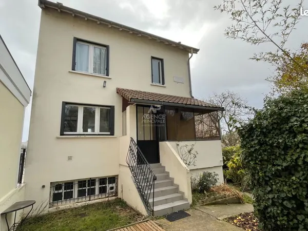 Maison 5 pièces 140 m²