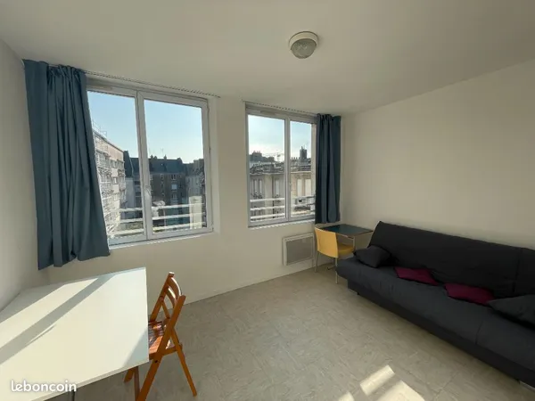 Studio 1 pièce 19 m²