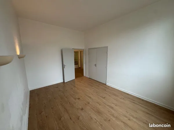 Maison de ville avec garage 100m2
