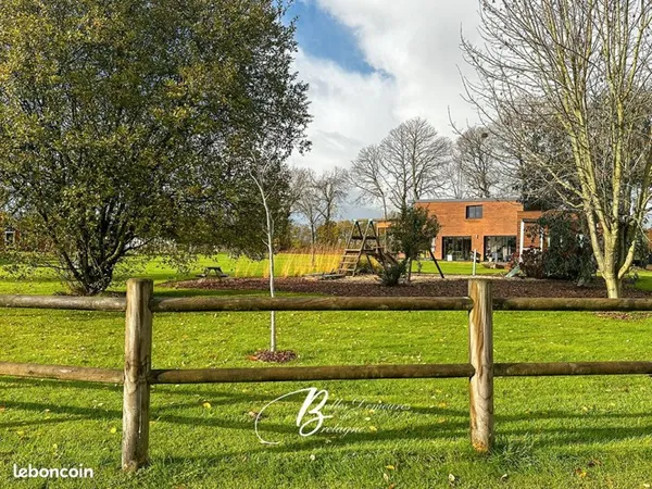 Propriété 8 pièces 174 m²
