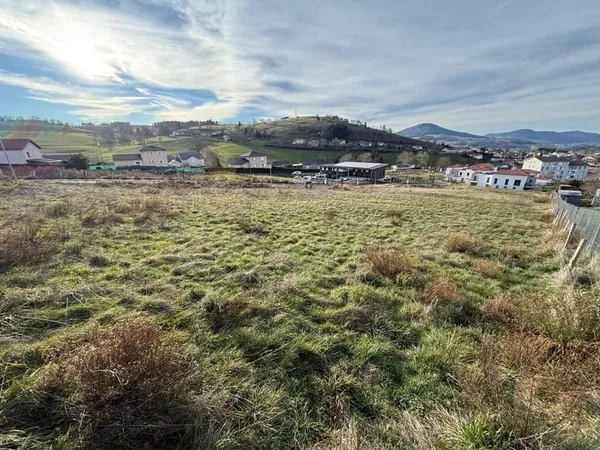 Terrain constructible proche centre-ville Yssingeaux !