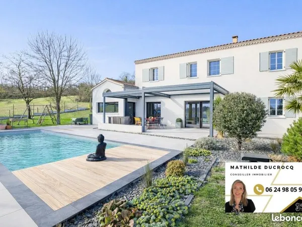 Villa 6 pièces 209 m²