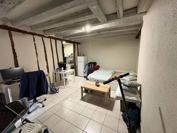 APPARTEMENT F1 bis centre ville