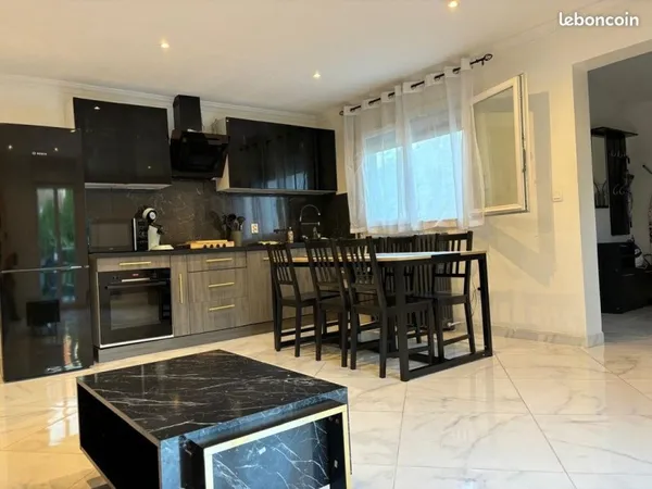 Pavillon 10 pièces 410 m²
