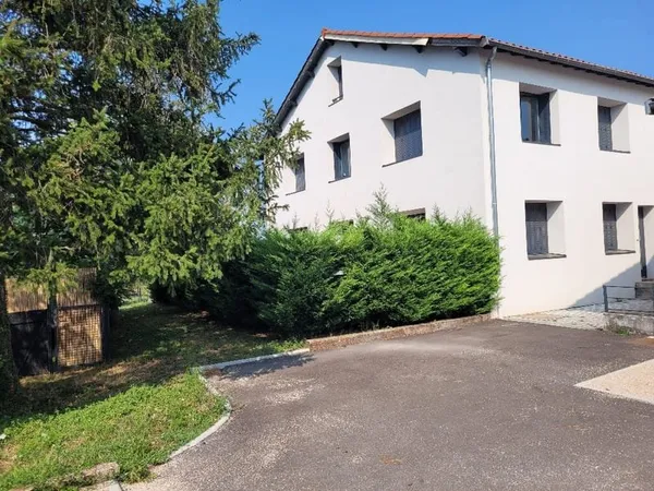 Appartement type 3 en Duplex de 70 m2 hab. 69630 Chaponost