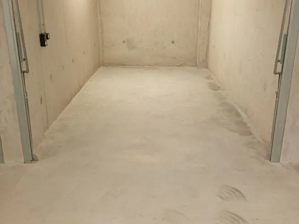 Stationnement Location Marseille  13m² 230€