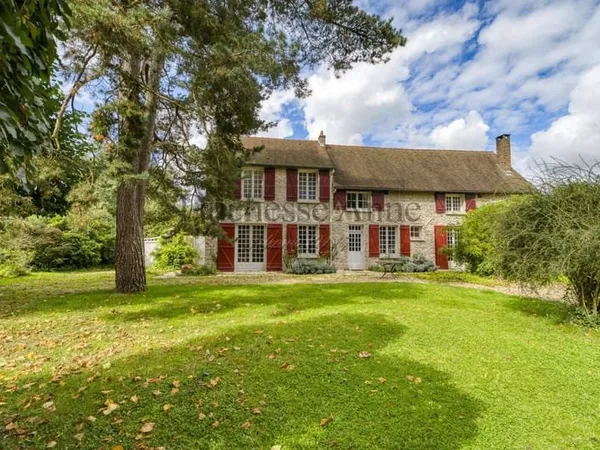 Maison 9 pièces 184 m²