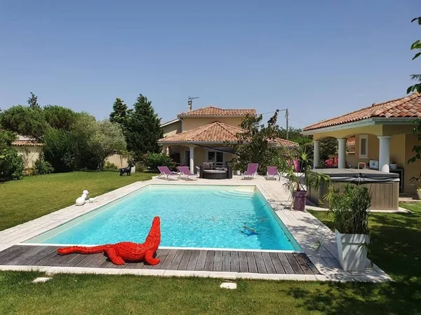 Maison 5 pièces 150 m²