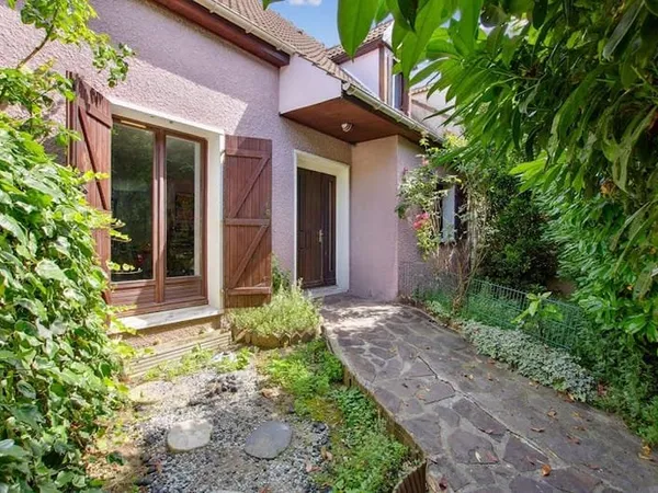 Maison 6 pièces 120 m²