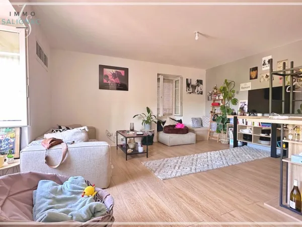 APPARTEMENT TYPE 2 LOUE POUR INVESTISSEUR BOURG CENTRE GARE