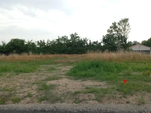 Terrain 629 m² Balanzac