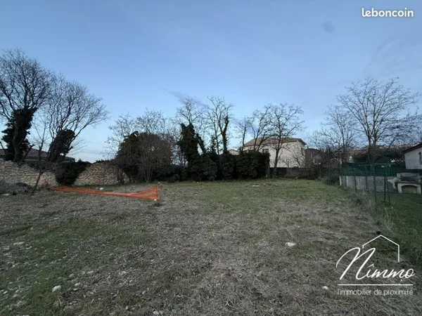 Terrain 404 m² Sainte Anastasie