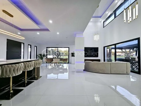 Villa contemporaine Fonneuve T5