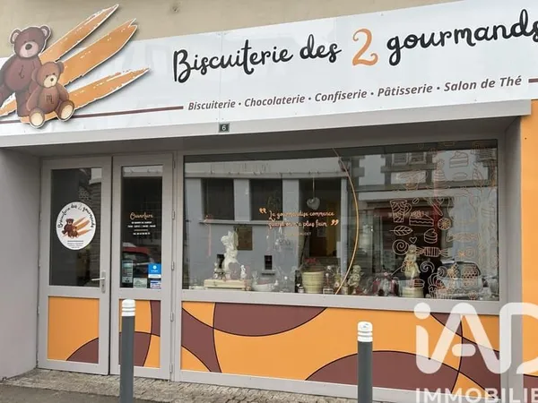 Local commercial 295 m²