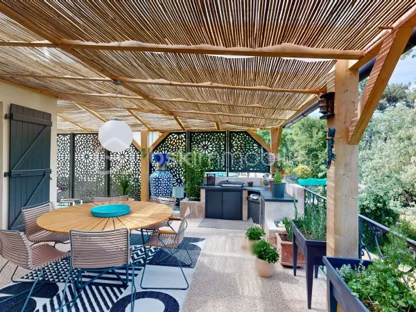 Maison 8 pièces 190 m²
