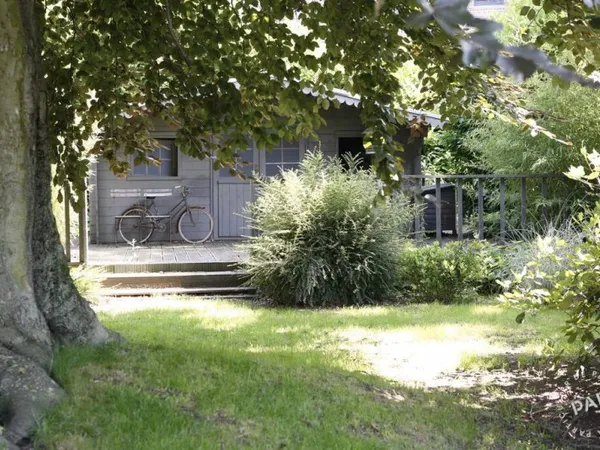 Local commercial 1600 m²