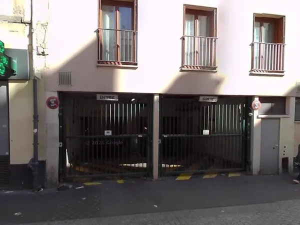 Parking 82 rue Doudeauville Paris 18e