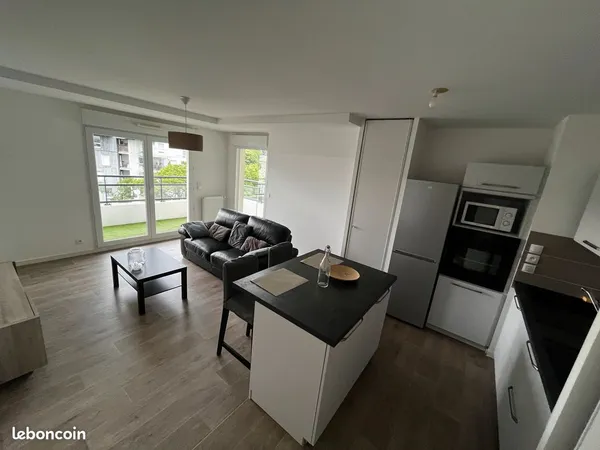 T2 meublé moderne avec balcon + parking - Proche tram - Saint-Herblain / Nantes