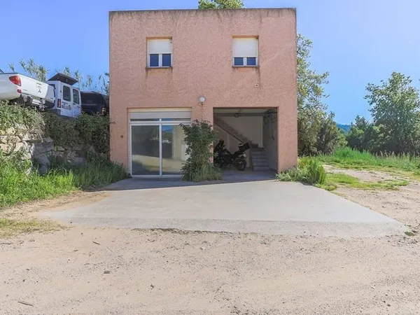 Appartement 1 pièce 53 m²
