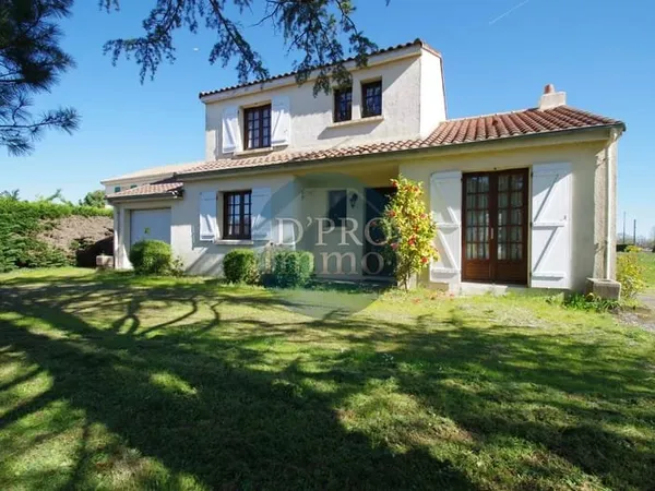 Maison familiale de 110 m² sur grand terrain de plus de 1600 m²