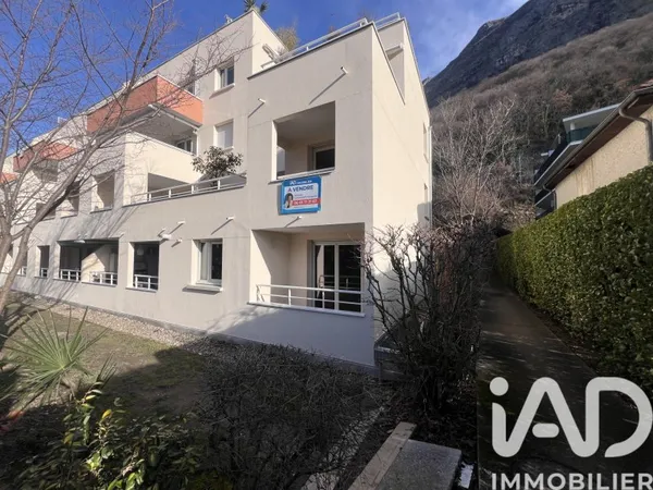 Appartement 4 pièces 83 m²