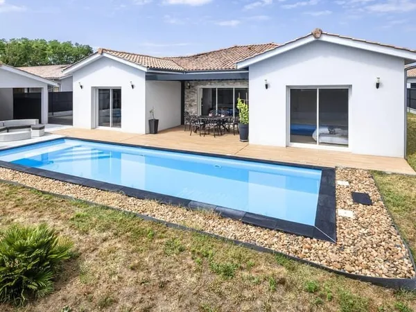 Belle maison de plain pied 95 m2