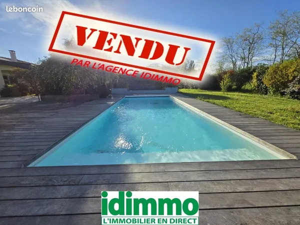 Maison 7 pièces 240 m²