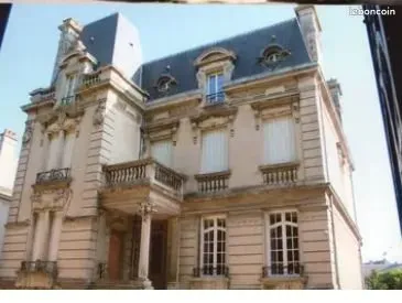 LOUE CHAMBRE MEUBLEE AVEC KITCHENETTE chez particulier