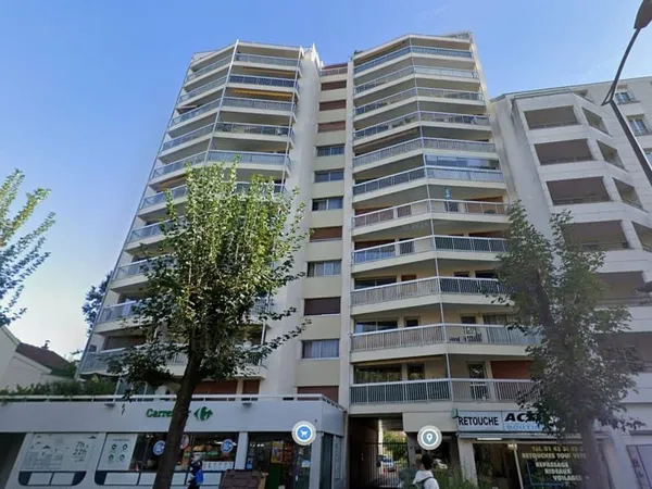 Parking en sous-sol à Courbevoie centre