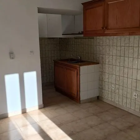 900 Maison de village 4 pièces 80 m²