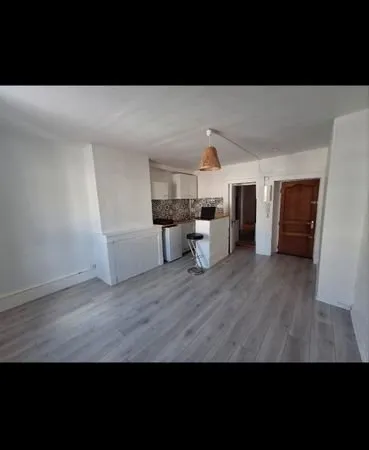 A louer, appartement F2 rénové, 30m², Nancy, avenue de Strasbourg