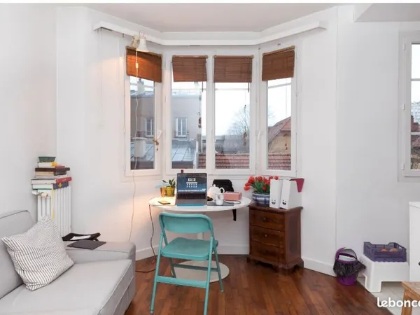 Beau deux pièces chaleureux - Les Lilas (rue de Paris)