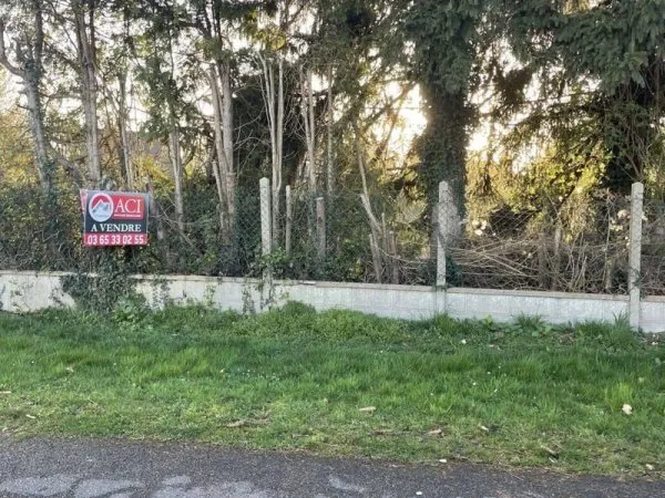 Terrain 667 m²