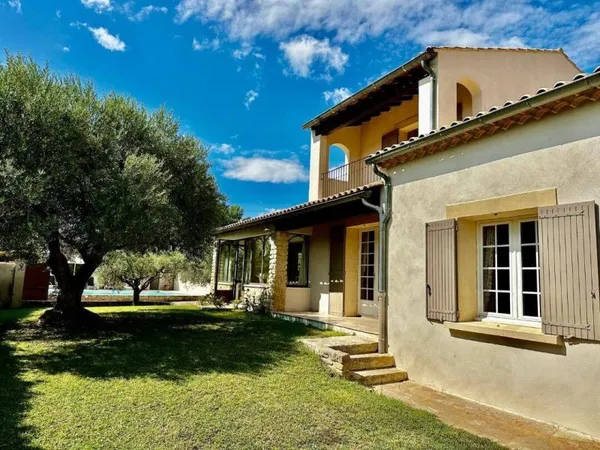 Maison 5 pièces 152 m²