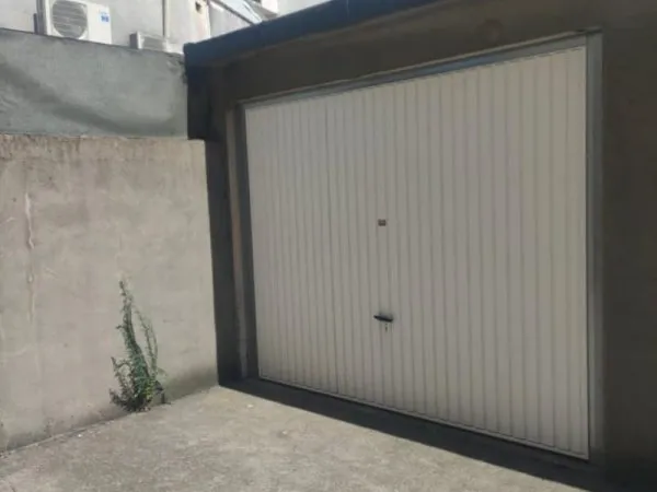 Stationnement Location Grenoble   75€