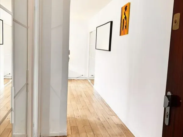 Superbe Appartement T3 avec Accès Pratique aux Commodités et