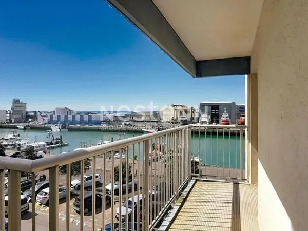 Appartement Les Sables D Olonne 3 pièces 70 m² cave terrasse vue port