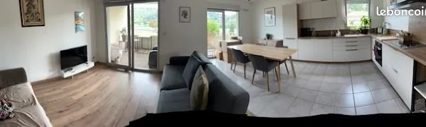 Vienne - BORD DU RHONE - T3 D'EXCEPTION 94 M2 AVEC TERRASSE