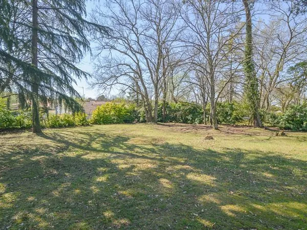 Rare sur le quartier calme et recherché de 'Corbiac'- Terrain Saint Medard En Jalles 1 430 m2 - Coup