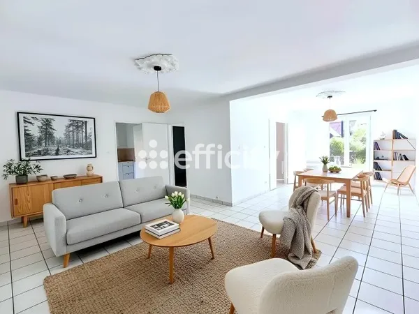 Maison 5 pièces 110 m²