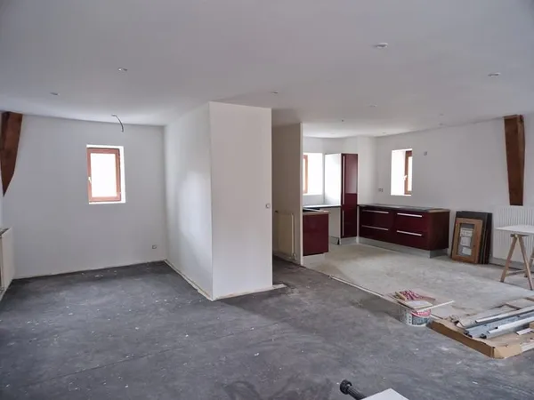 Appartement 115 m2 - 2ème étage - à terminer de rénover