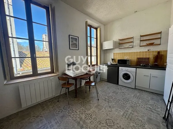 NARBONNE : appartement 1 pièce meublé (28 m²) à louer