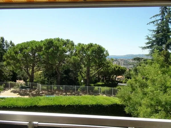 Trois pièces de 78m² avec terrasse et cave